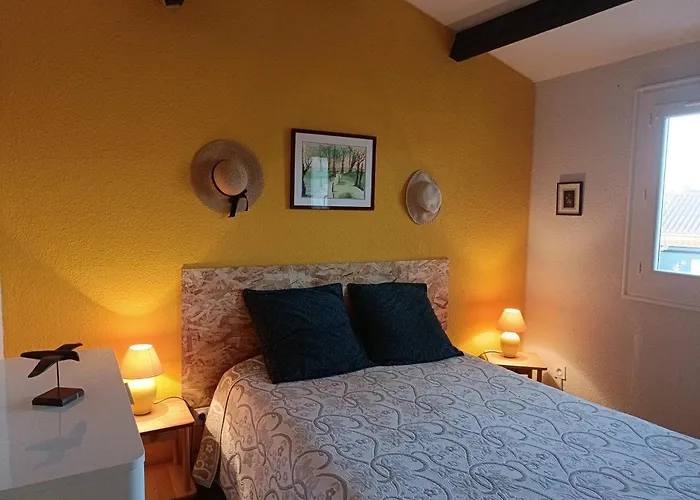 Citronnelle Grande Maison 2 Avec Jardin Proche - Clim - Wifi سان سيبريان